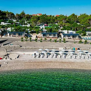 Mobile Homes Krk Üdülőpark